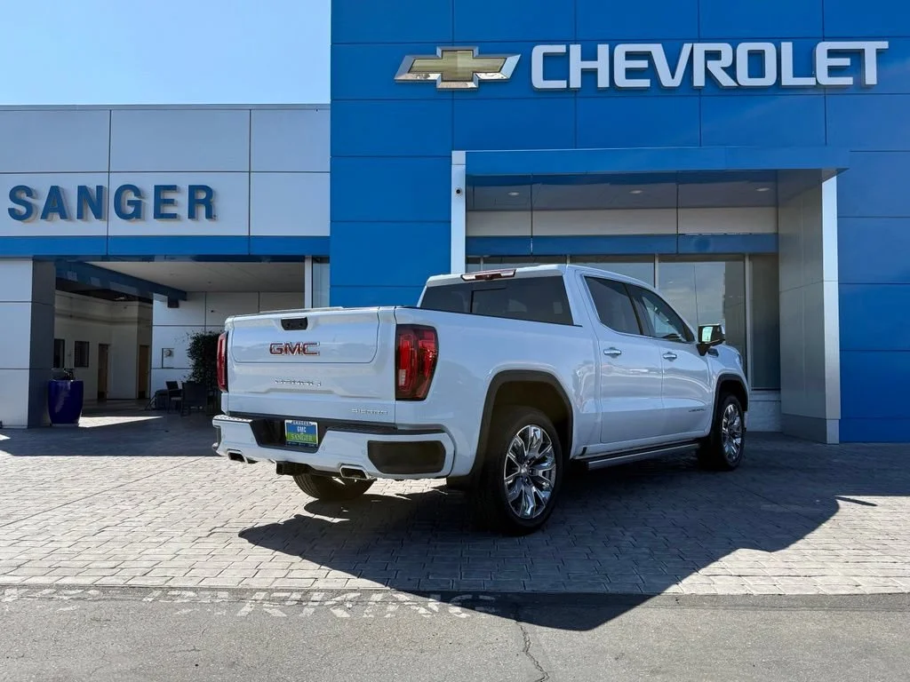 2026 GMC Sierra 1500 Denali - Photo 8