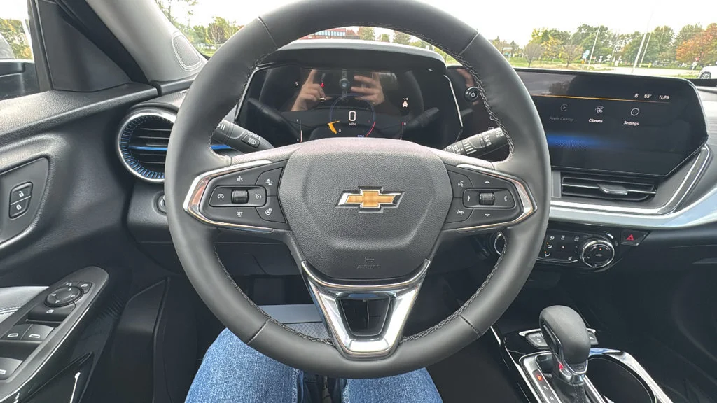 New 2026 Sterling Gray Metallic Chevrolet LT image 28