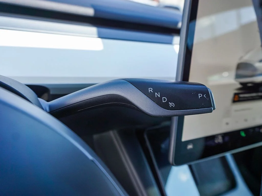 Used 2023 White Tesla Long Range image 22