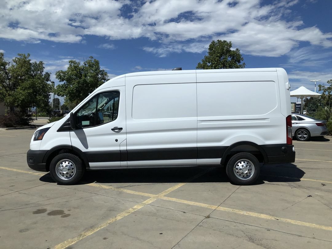 New 2027 Oxford White Ford  image 5