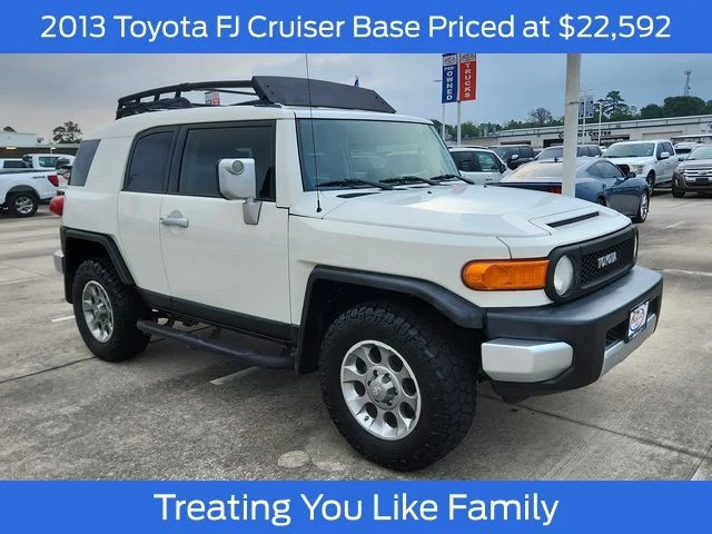 2013 Toyota FJ Cruiser Base