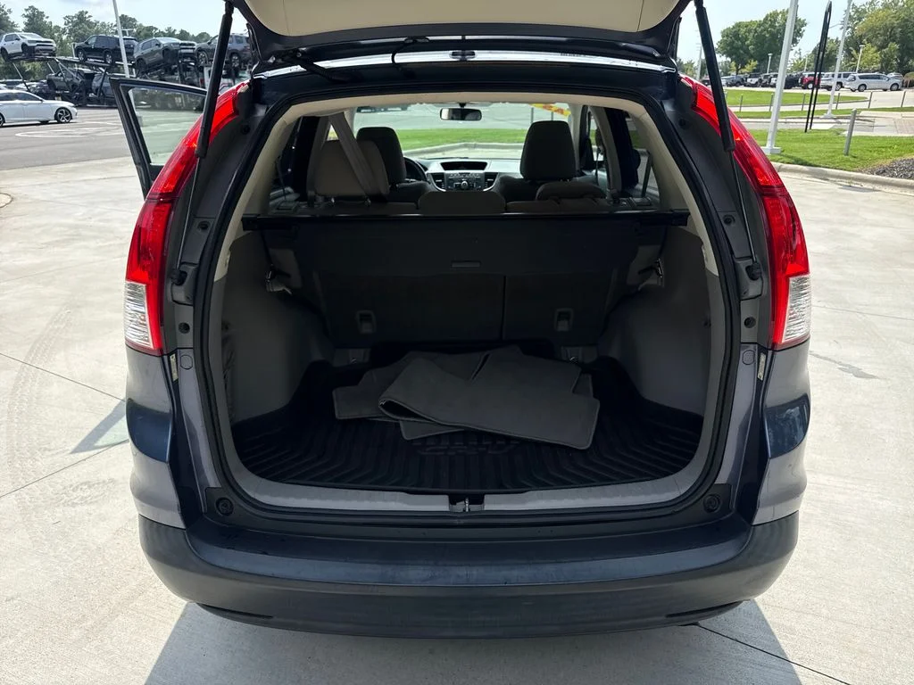 Used 2014 Twilight Blue Metallic Honda EX-L image 32
