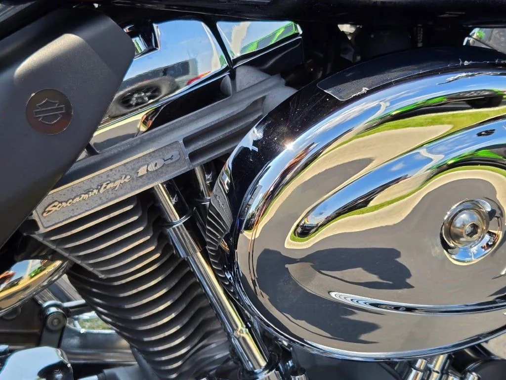 Used 2004 Blue Harley-Davidson  image 20