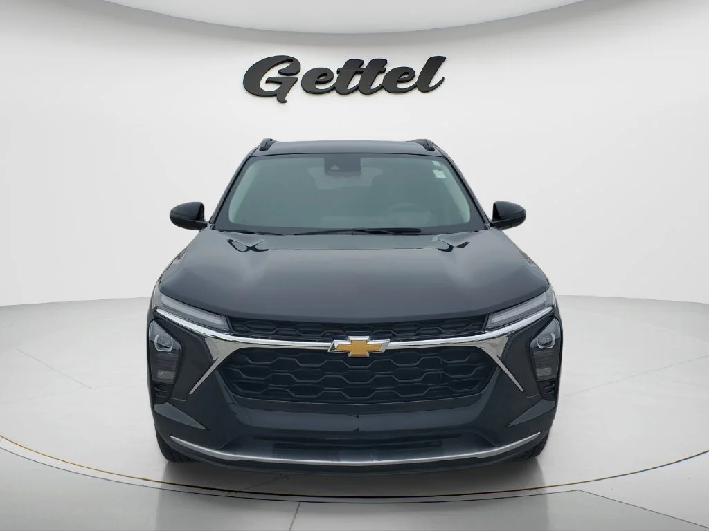 Used 2025 Mosaic Black Metallic Chevrolet LT image 2