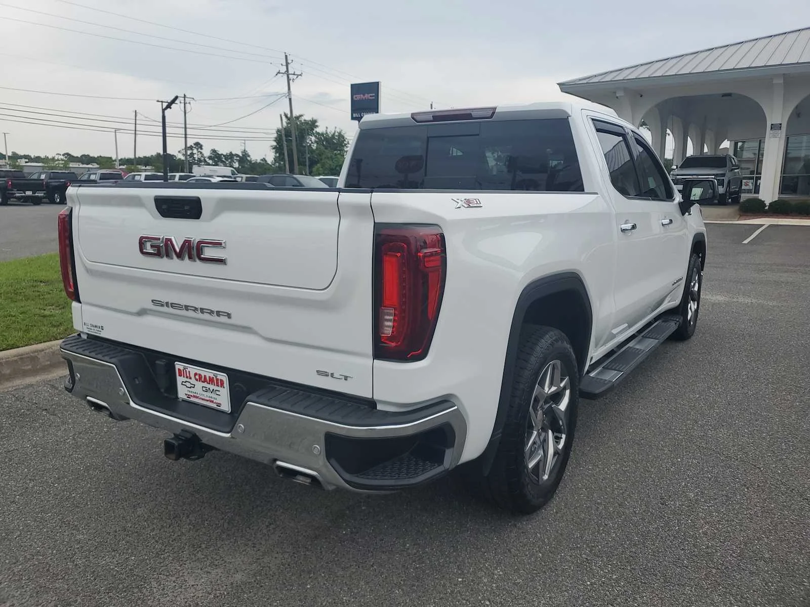 Used 2024 Summit White GMC SLT image 6