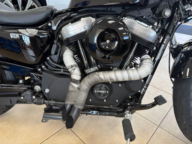 Used 2022 Black Harley-Davidson NA image 12