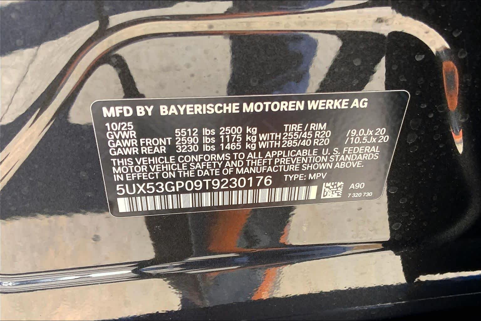 Used 2026 Dark Graphite Metallic BMW 30 xDrive image 18