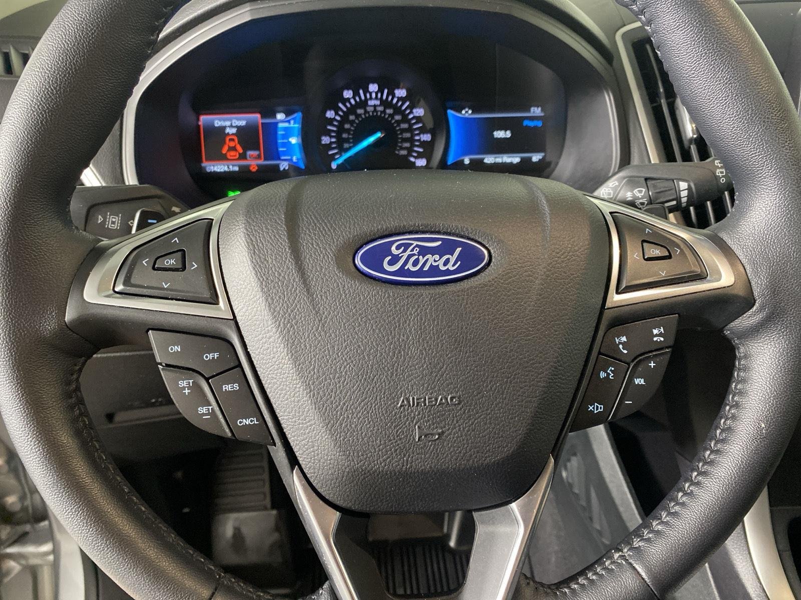 Used 2024 Iconic Silver Ford SEL image 17