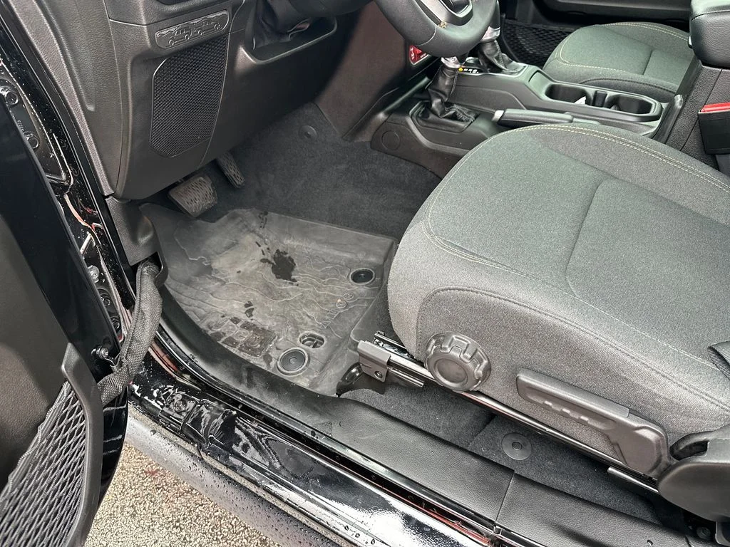 Used 2025 Black Jeep Willys image 19