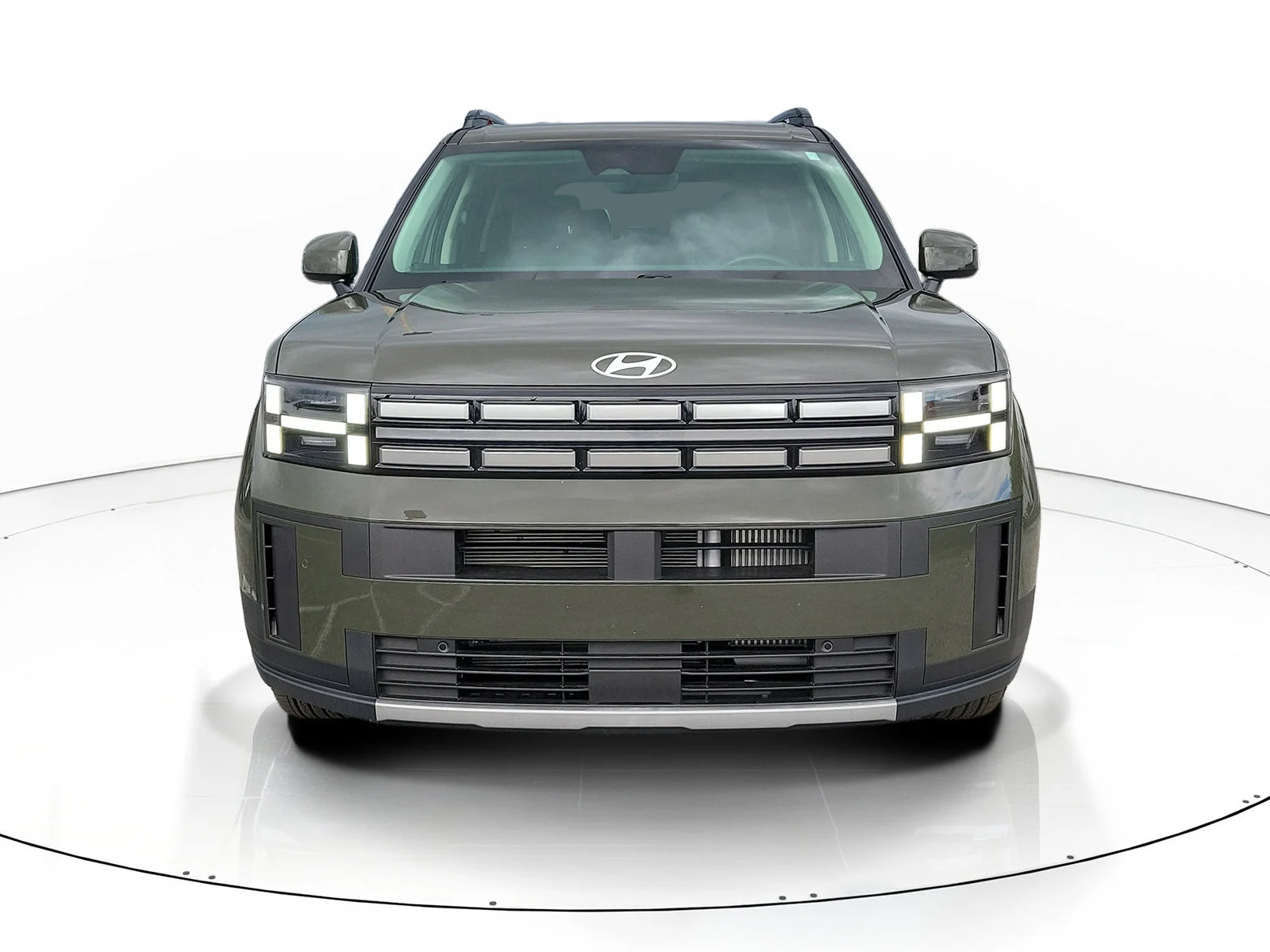 Used 2025 Rockwood Green Hyundai SEL image 2