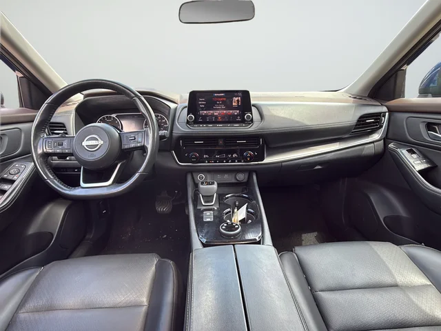 Used 2022 Blue Nissan SV image 16