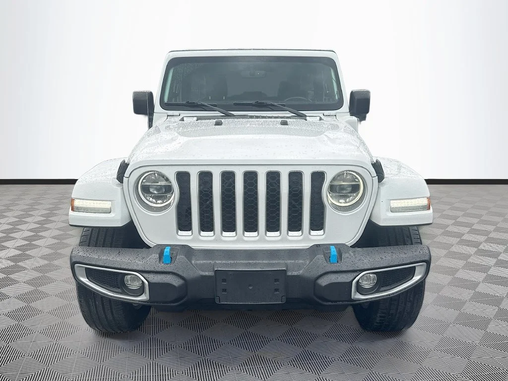 Used 2022 White Jeep Unlimited Sahara 4xe image 2