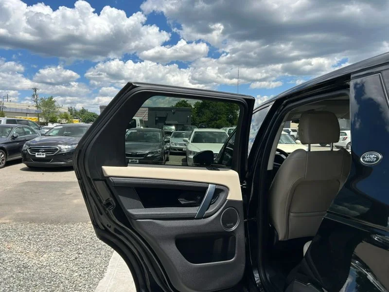 Used 2021 Black Land Rover S Sport Utility 4D image 31
