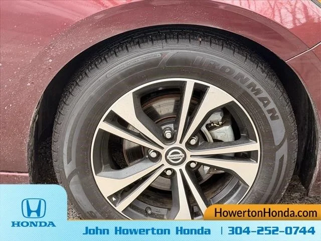 Used 2023 Red Nissan SV image 29