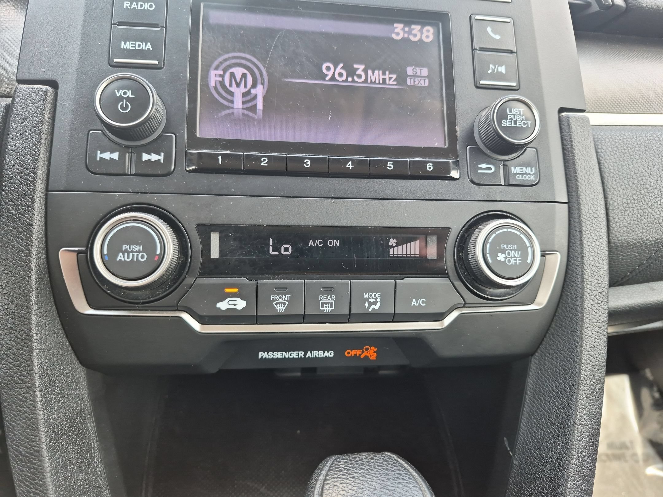 Used 2019 Crystal Black Pearl Honda LX Sedan image 19