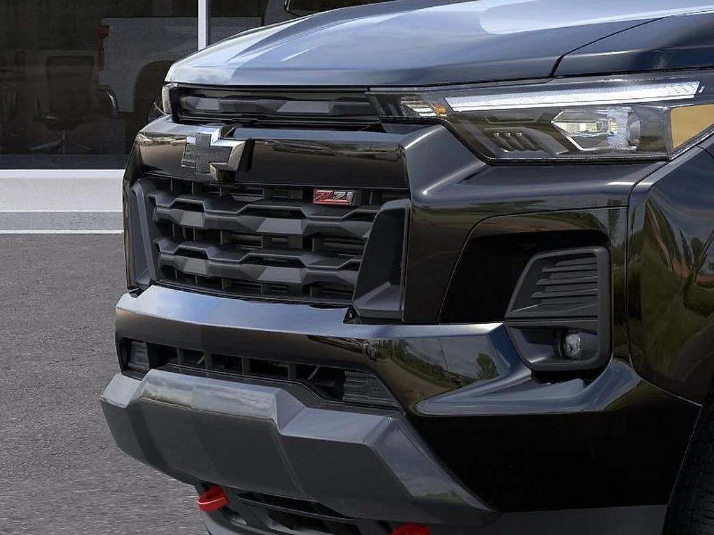 New 2026 Black Chevrolet Z71 image 13