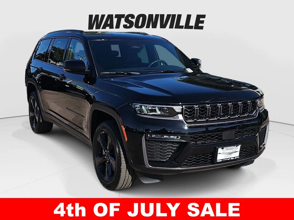 New 2026 Diamond Black Crystal Pearl-Coat Exterior Paint Jeep Limited image 1