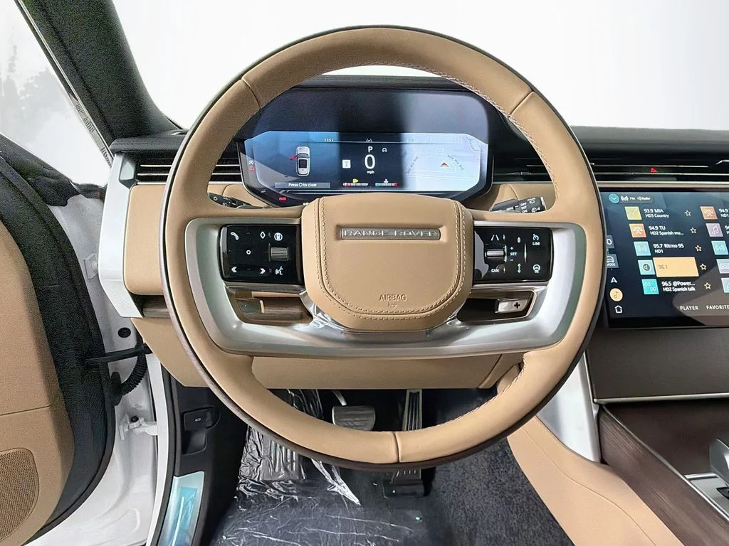 New 2026 Fuji White Land Rover SE image 11