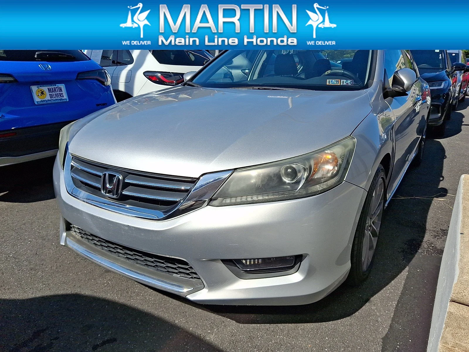 Used 2014 Alabaster Silver Metallic Honda Sport image 1