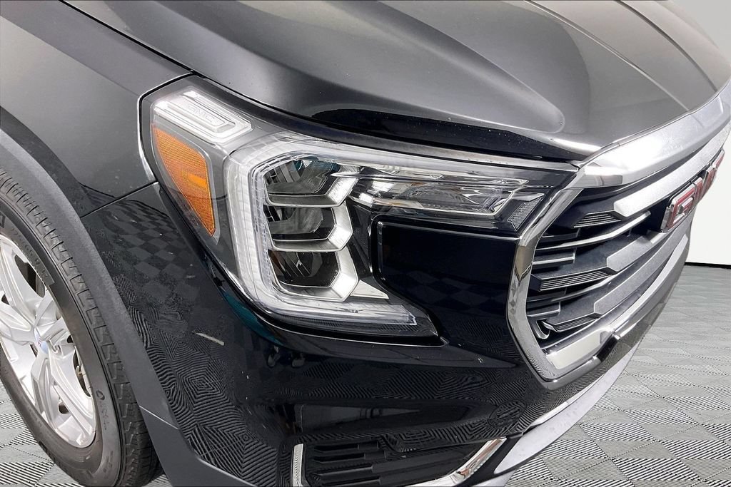 2024 GMC Terrain SLE - Photo 24