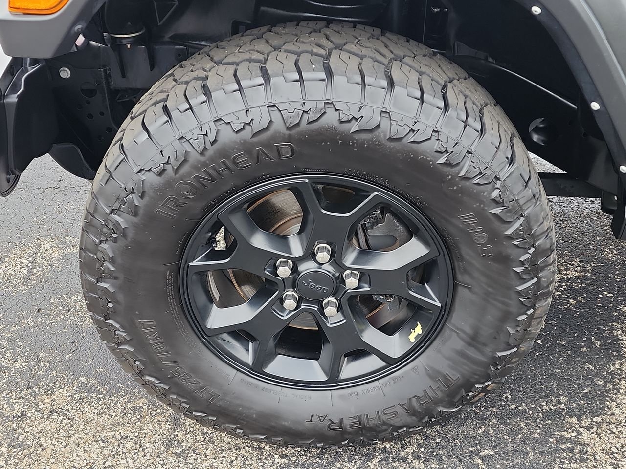Used 2022 Granite Crystal Metallic Clearcoat Jeep Unlimited Willys image 10