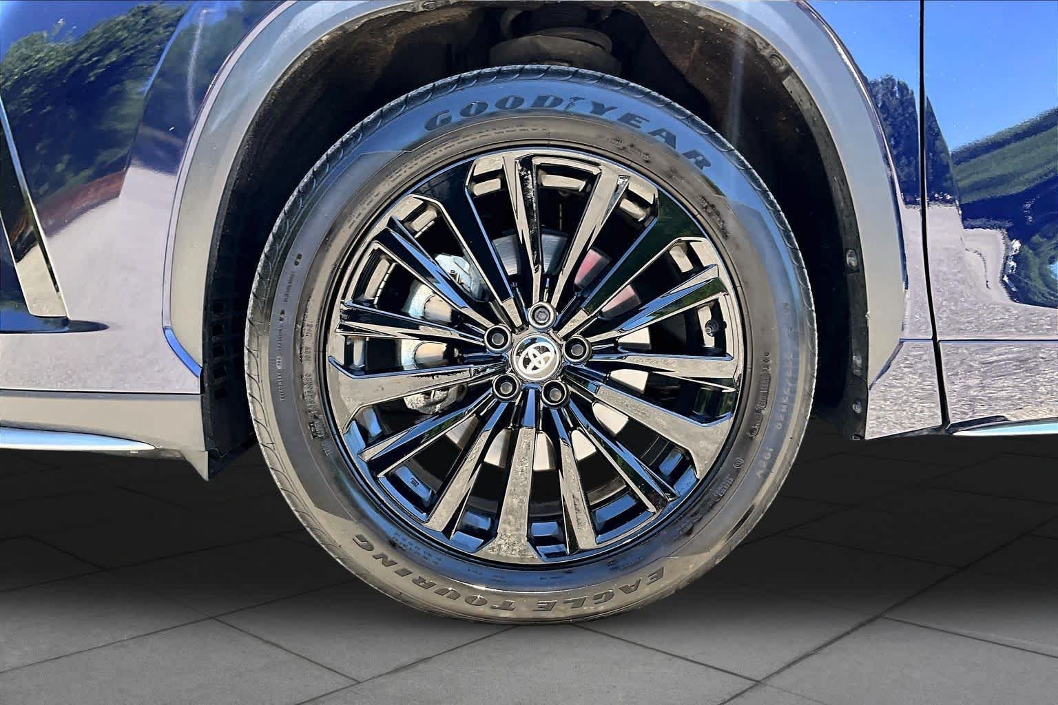 Used 2025 Blueprint Toyota XSE image 11