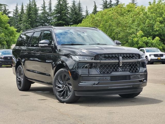 2026 Lincoln Navigator Reserve L 4WD's photo
