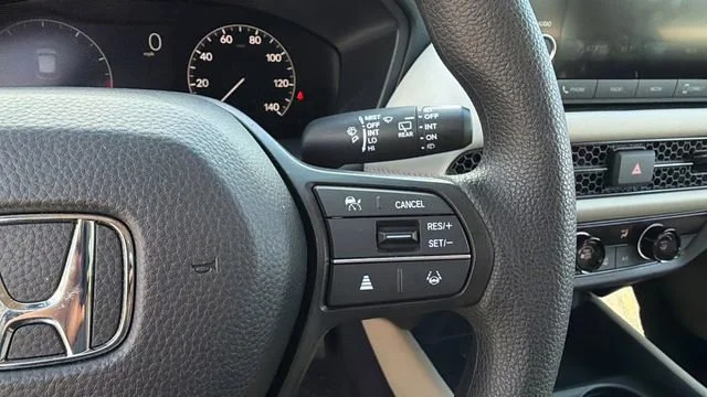Used 2025 Silver Honda 2WD LX image 20