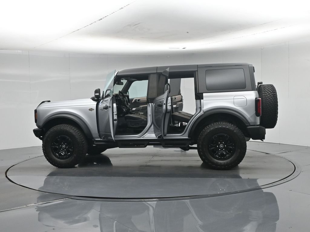 Used 2023 Silver Ford Wildtrak image 39