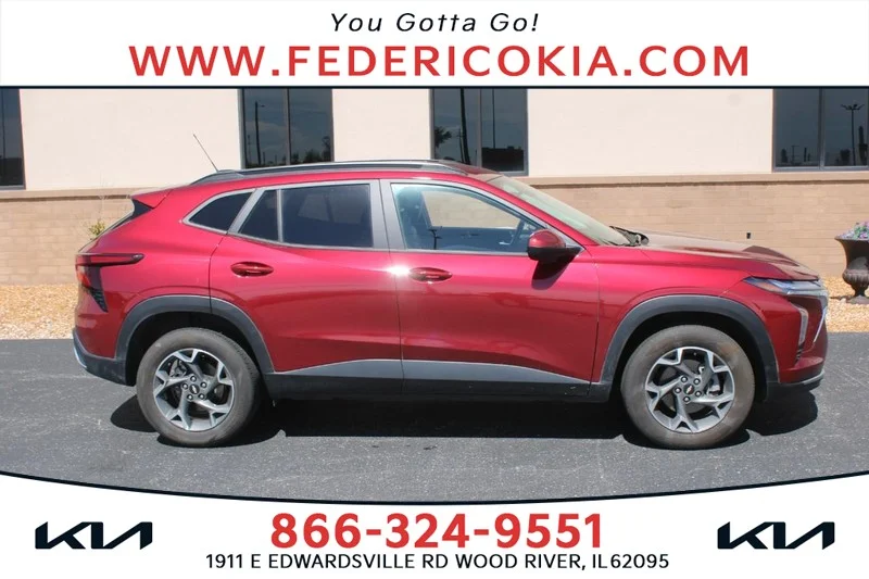 2024 Chevrolet Trax LT's photo