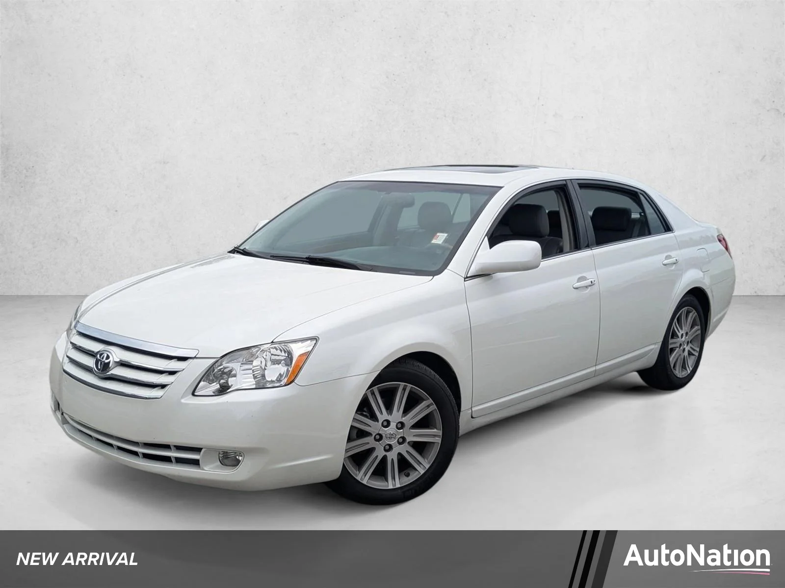 2007 Toyota Avalon Limited's photo