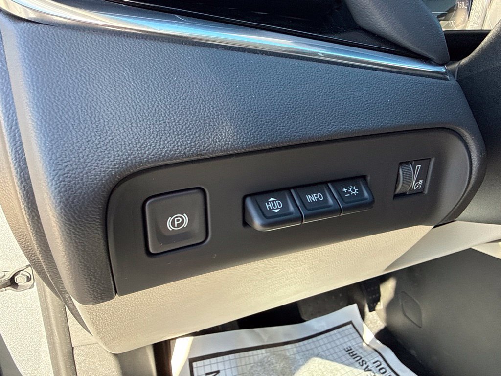 Used 2024 Gray Buick Avenir image 24