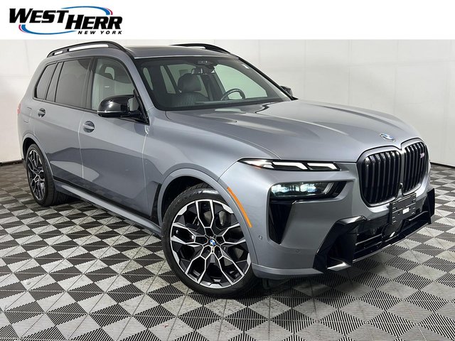 2025 BMW X7 M60i