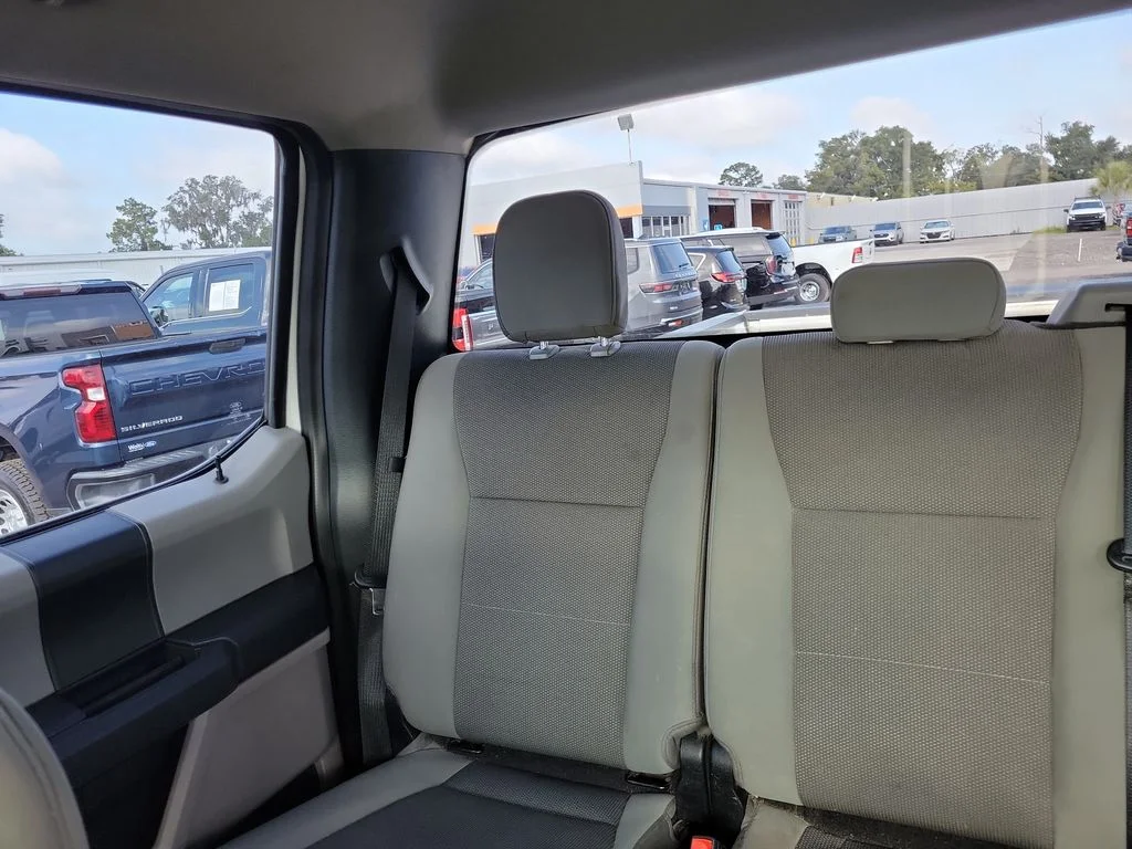 Used 2020 Oxford White Ford XL image 13