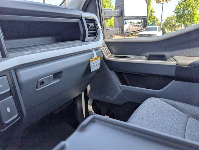 New 2026 Oxford White Ford F-250® XL image 29