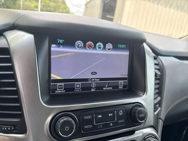 Used 2020 Gray Chevrolet LT image 23