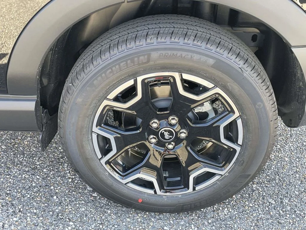 New 2026 Black Ford Outer Banks image 9