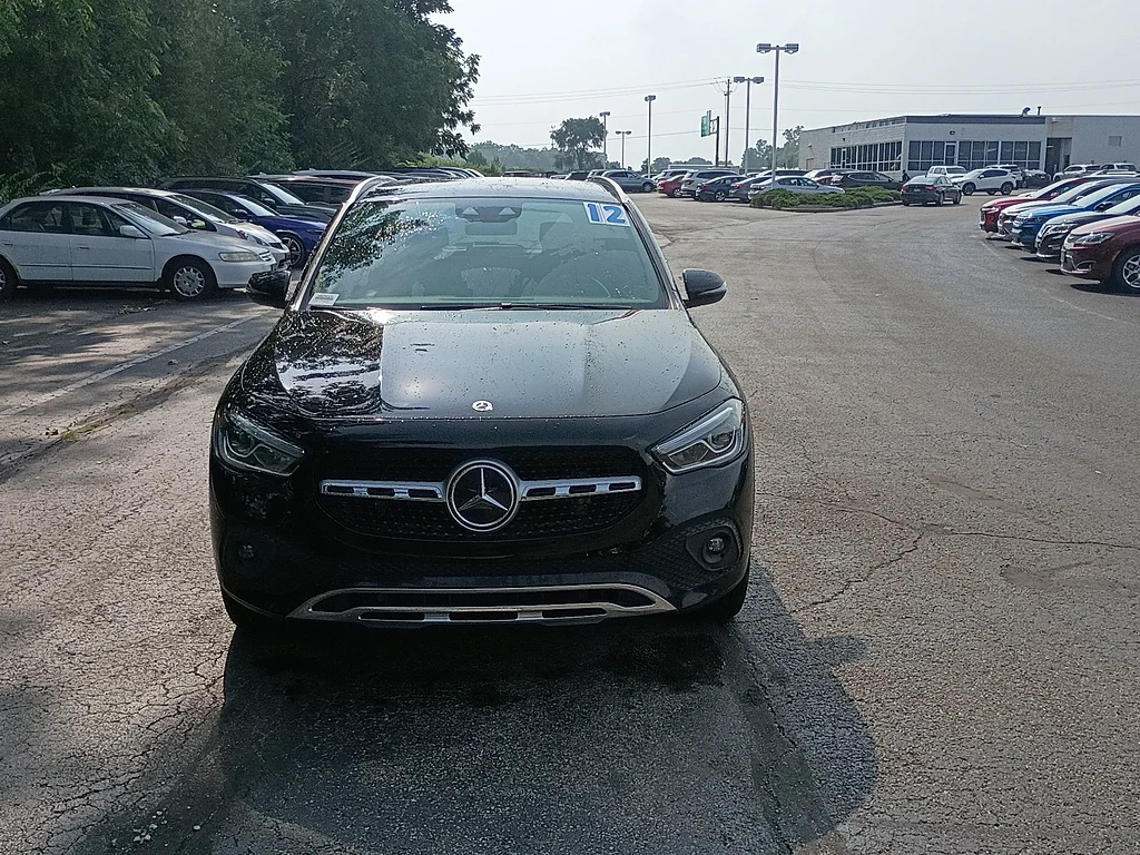 Used 2021 Night Black Mercedes-Benz GLA 250 4MATIC® image 8