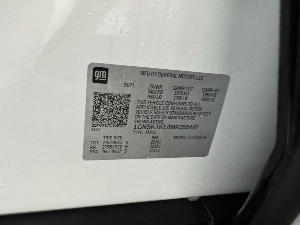 Used 2021 Summit White Chevrolet High Country image 37