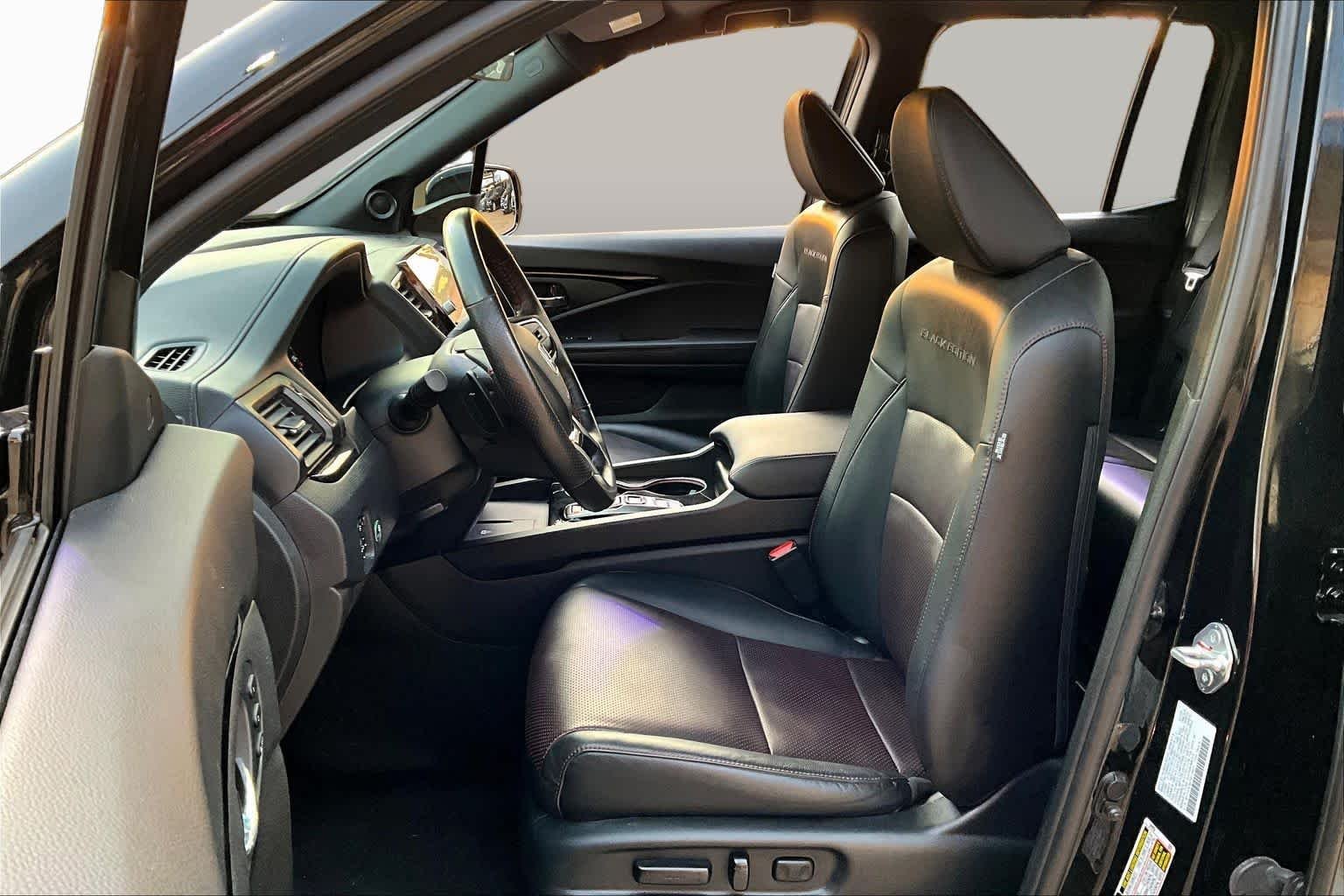 Used 2025 Crystal Black Pearl Honda Black Edition image 8