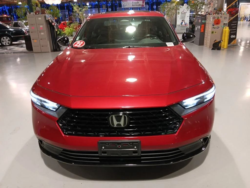 Used 2023 Red Honda Sport-L image 9