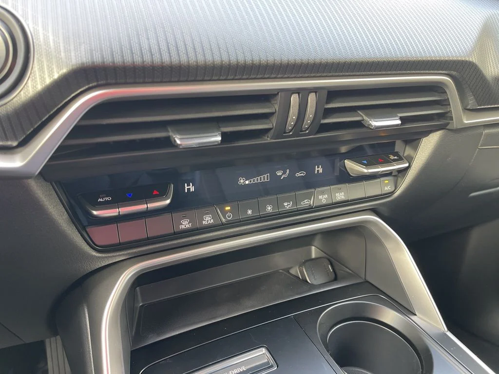2026 Mazda CX-90 Select Package - Photo 9