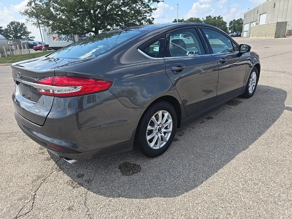Certified Used 2018 Gray Ford S image 7
