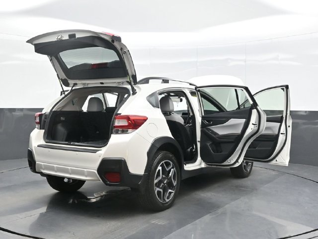 Used 2019 White Subaru 2.0i Limited image 29