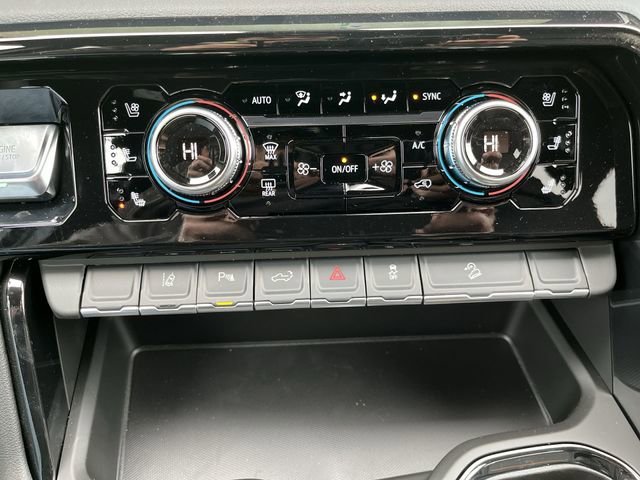 2026 GMC Sierra 2500HD AT4 - Photo 18