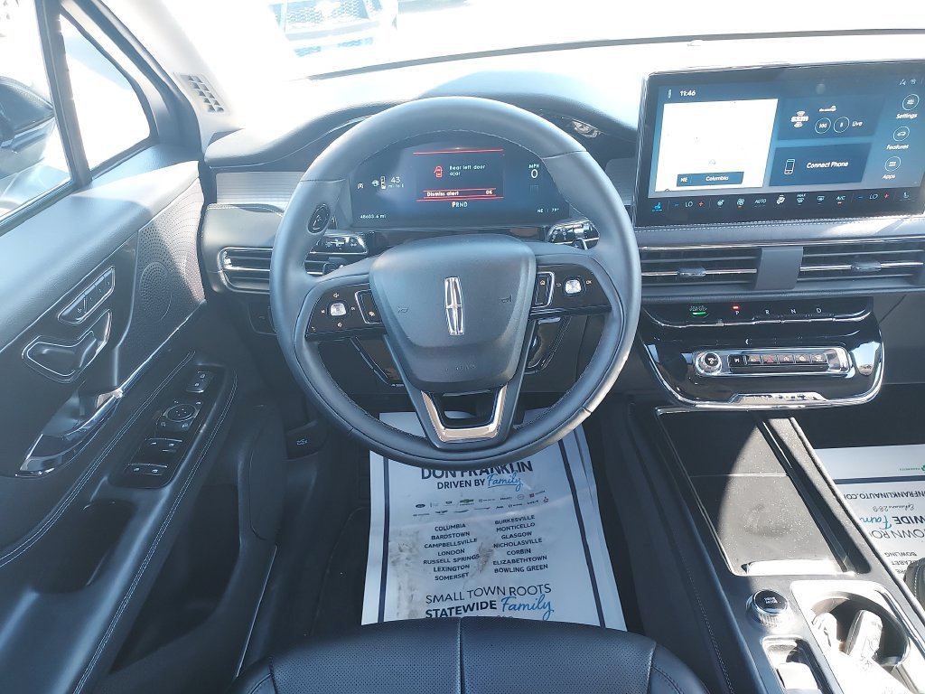 Used 2024 Silver Lincoln Premiere image 23