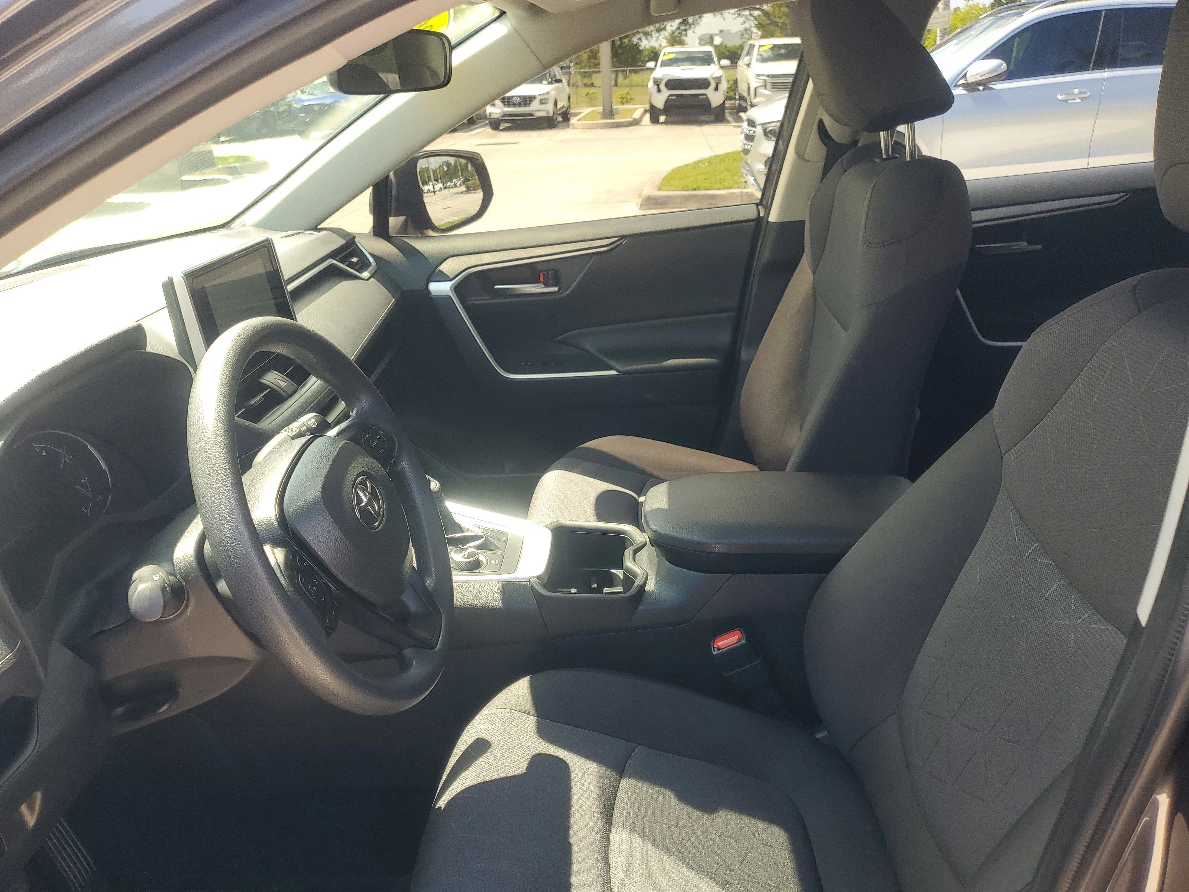 Certified Used 2025 Magnetic Gray Metallic/Midnight Black Metallic Toyota Hybrid XLE image 15
