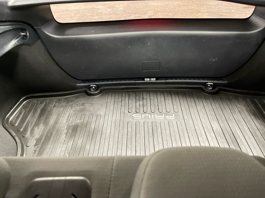 Certified Used 2017 Beige Toyota Three image 26