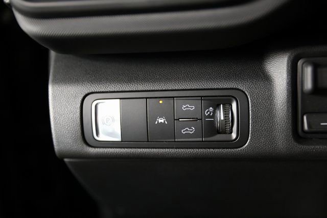 2026 Chevrolet Silverado EV LT - Photo 11