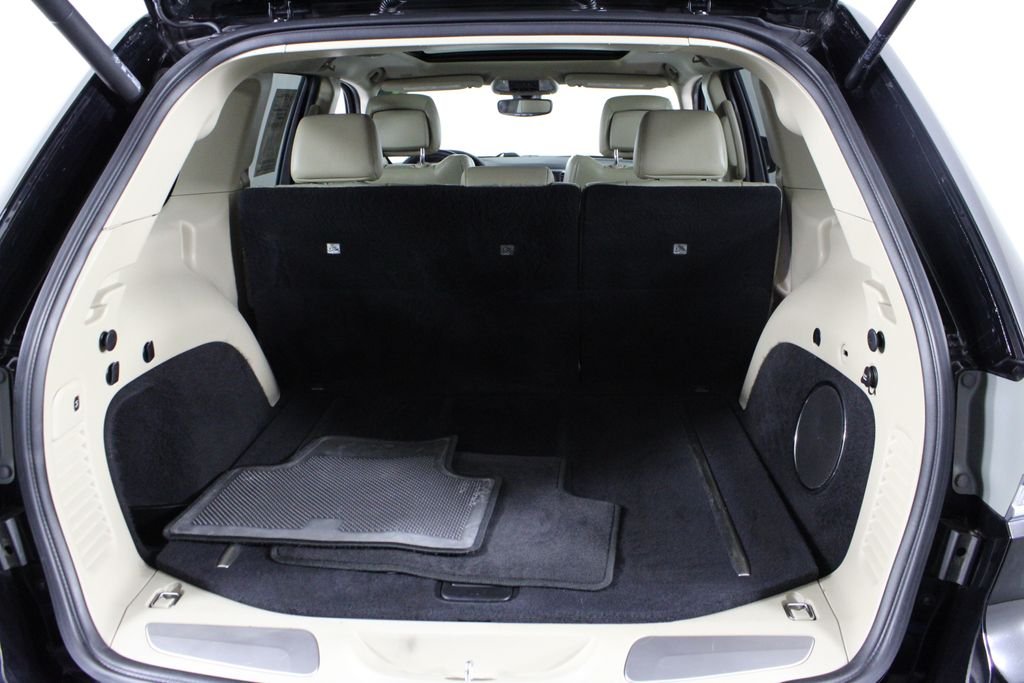 Used 2017 Black Jeep Limited image 15